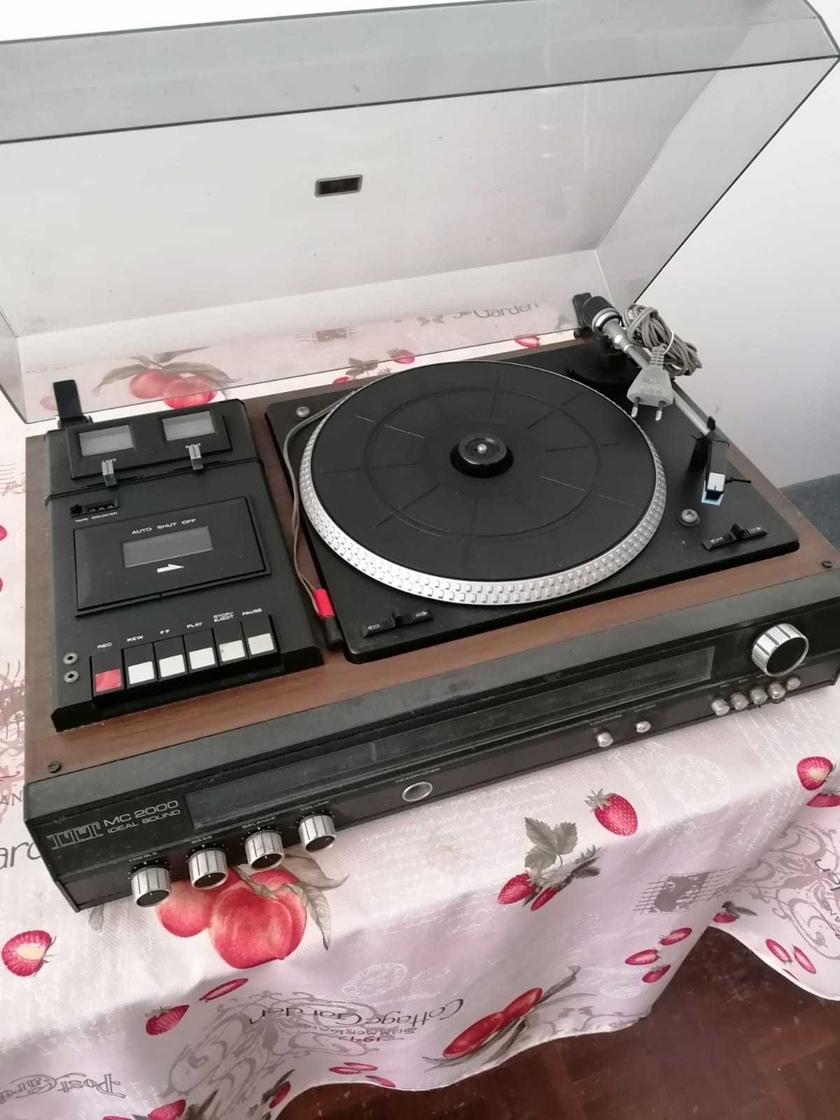 Gira Discos ITT MC 2000