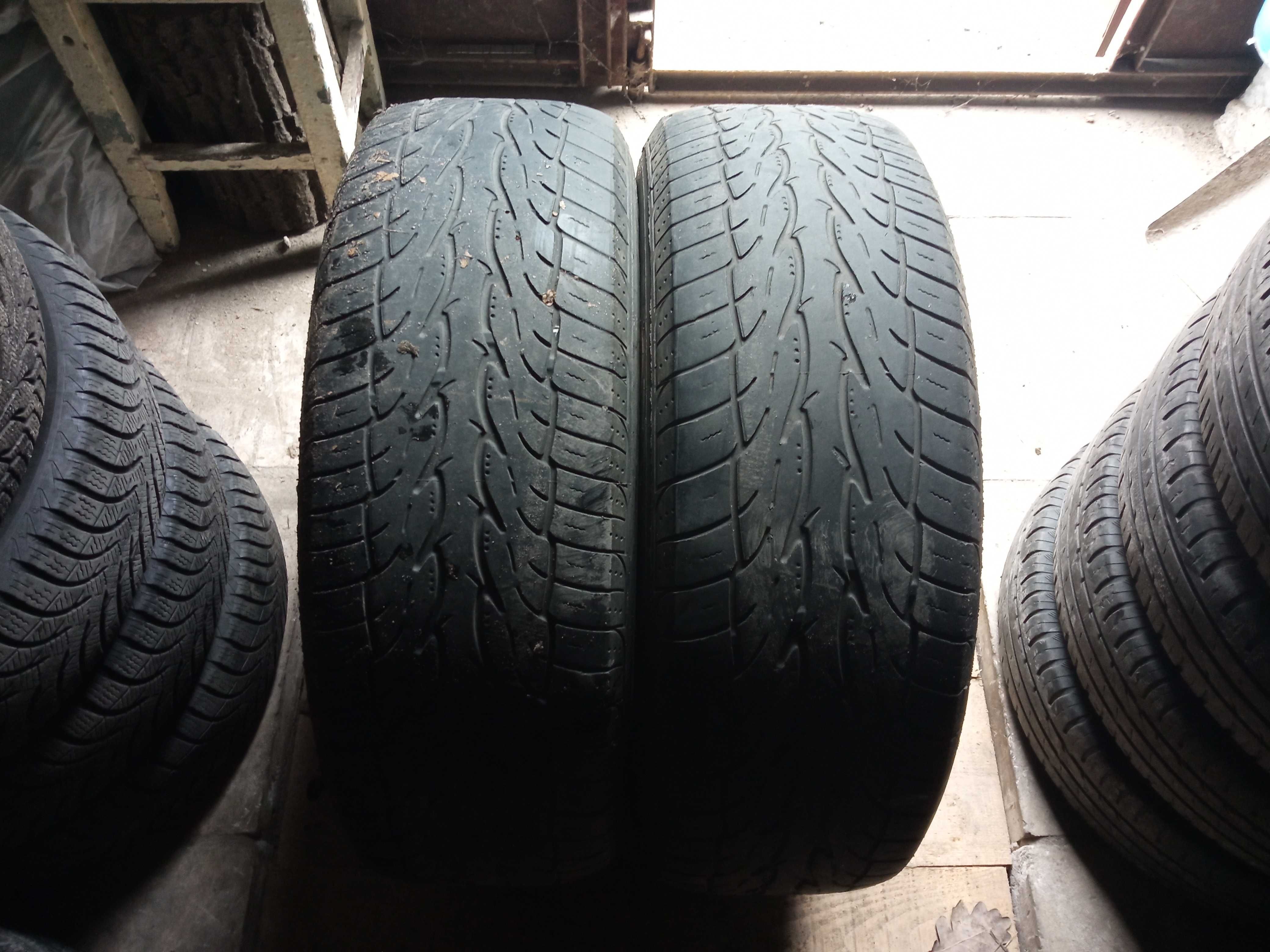 235/65 r17 Toyo Proxes ST II 2 летняя резина лето пара 2600грн