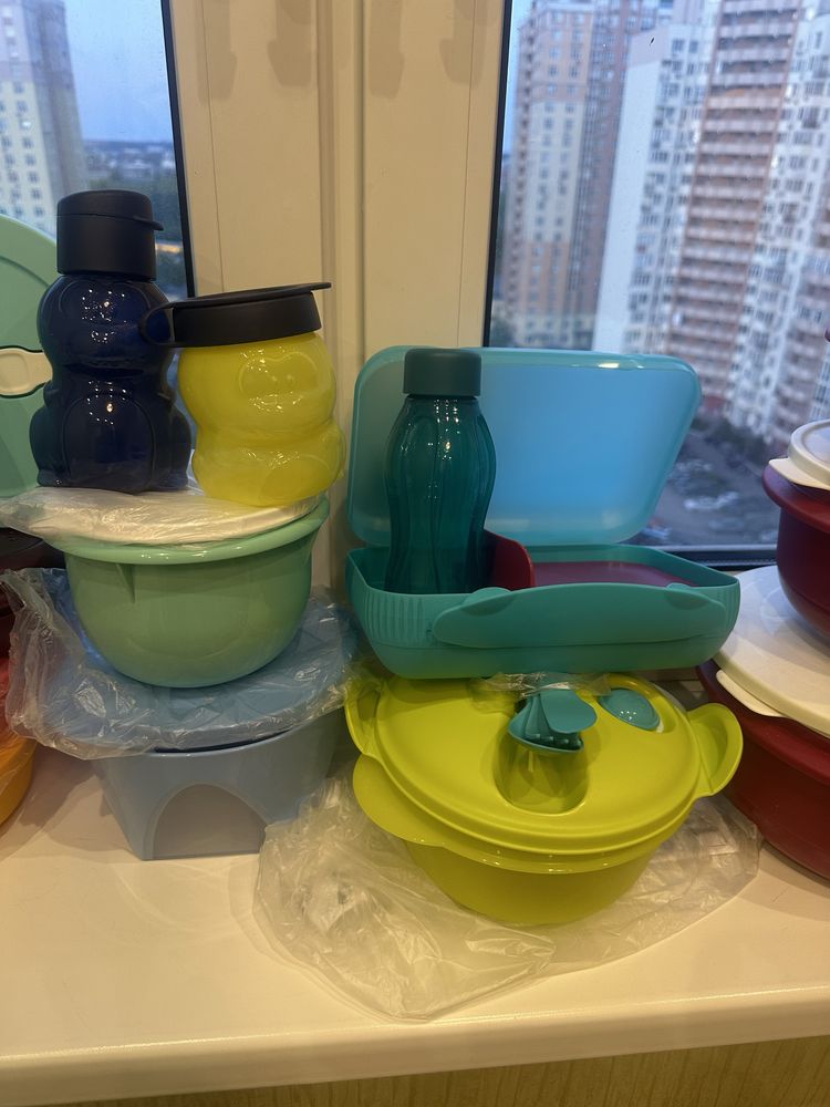 Посуда контейнеры йомкость для хранения герметично tupperware