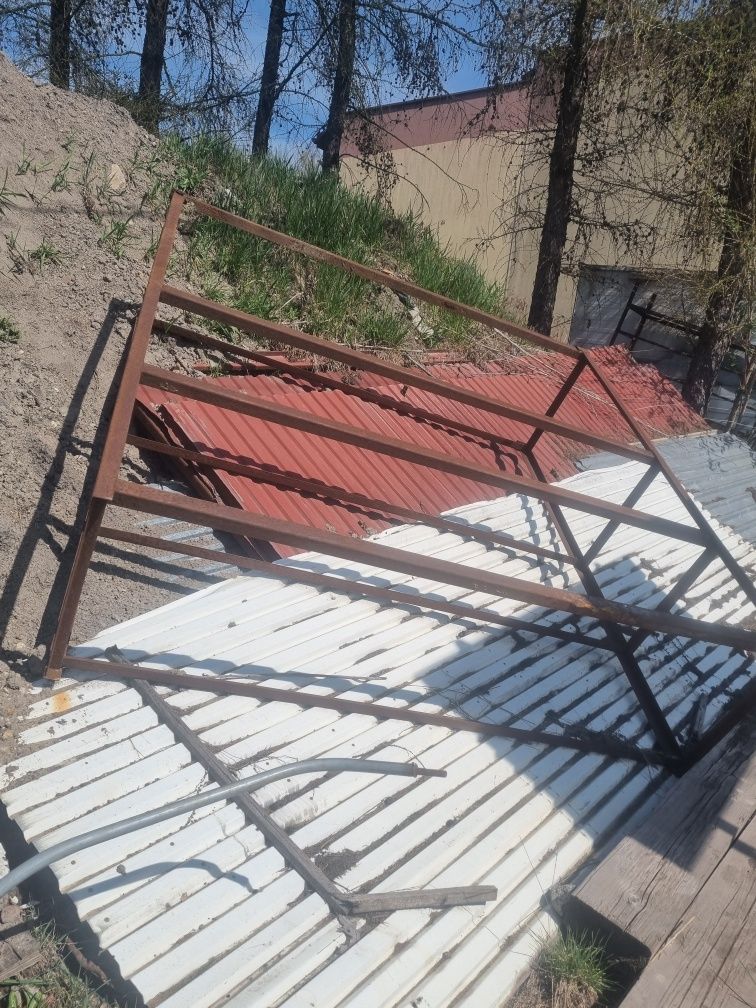 Sprzedam ramę rusztowanie 2 x 2 x 0.6m