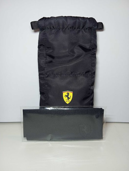 Estojos para óculos da marca FERRARI