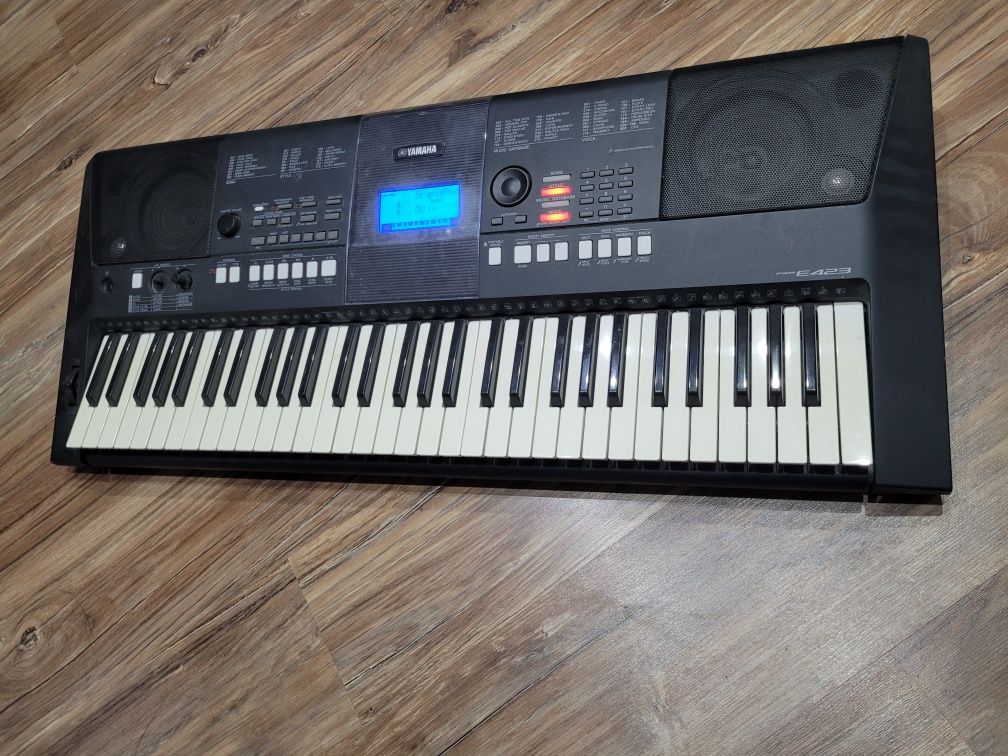 Yamaha par e423 keyboard