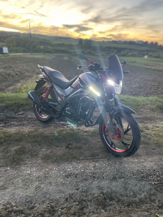 Продам мотоцикл спарк Сп200r27