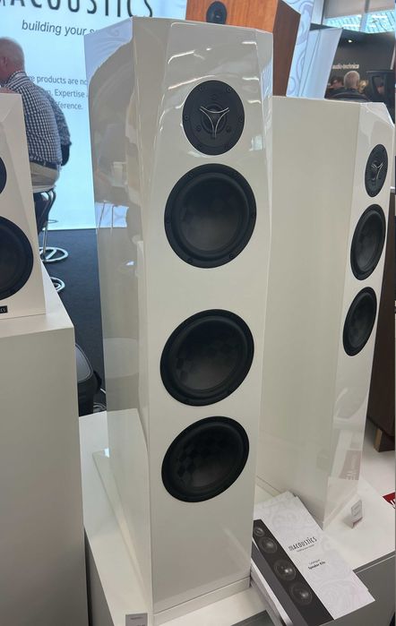 NOWA Obudowa głośnikowa SB Acoustics do kitu Sasandu biały połysk