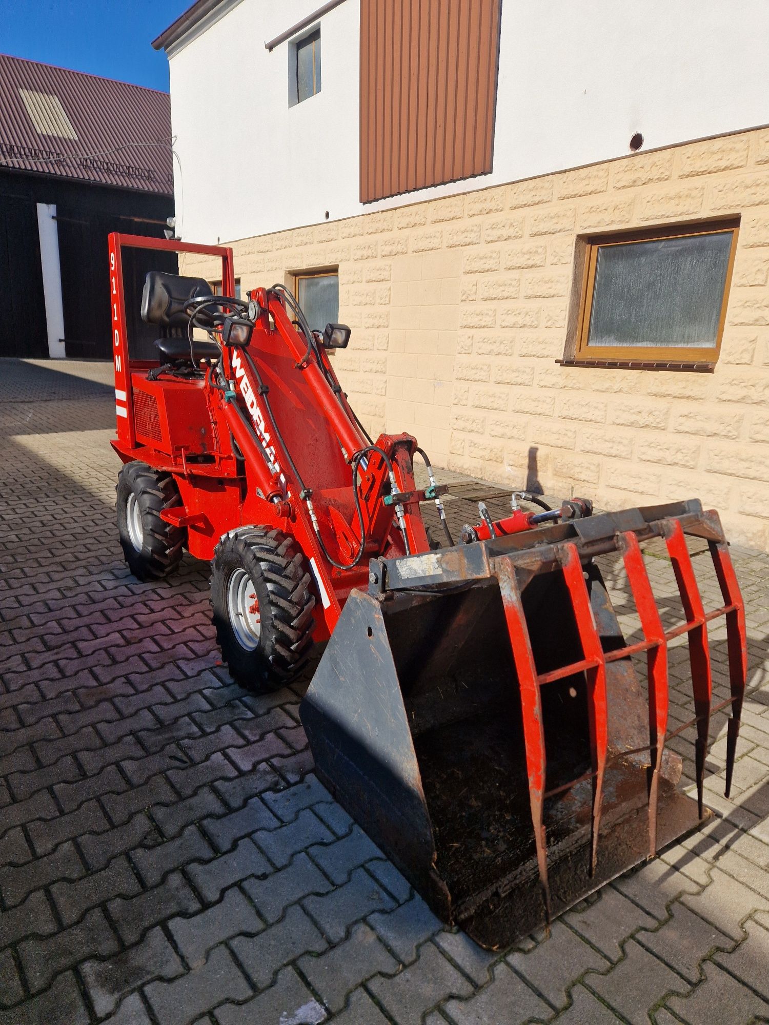 Weidemann 911 DM