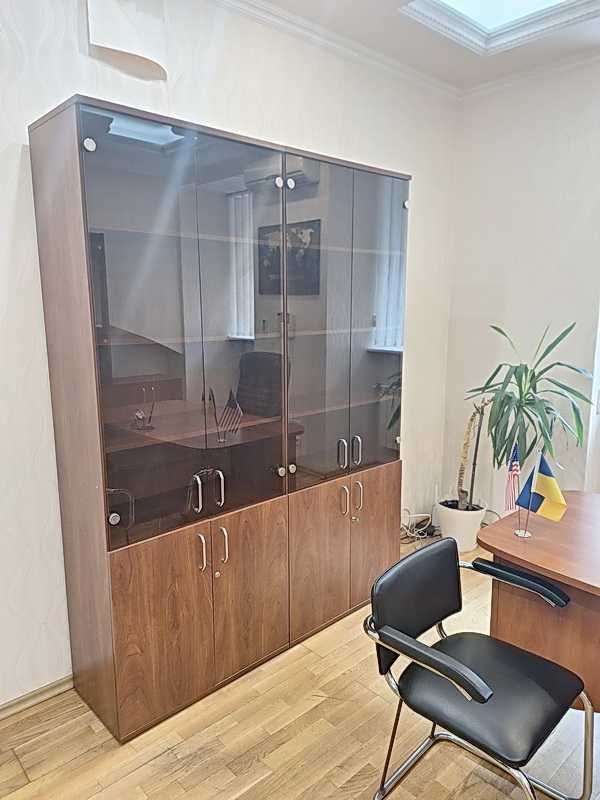 Аренда фасадного помещения, офиса в Центре