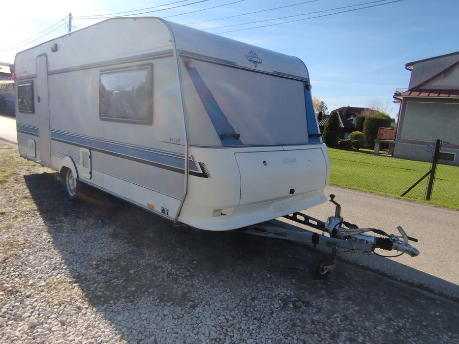 Przyczepa Kempingowa Hobby + napęd Mover + przedsionek