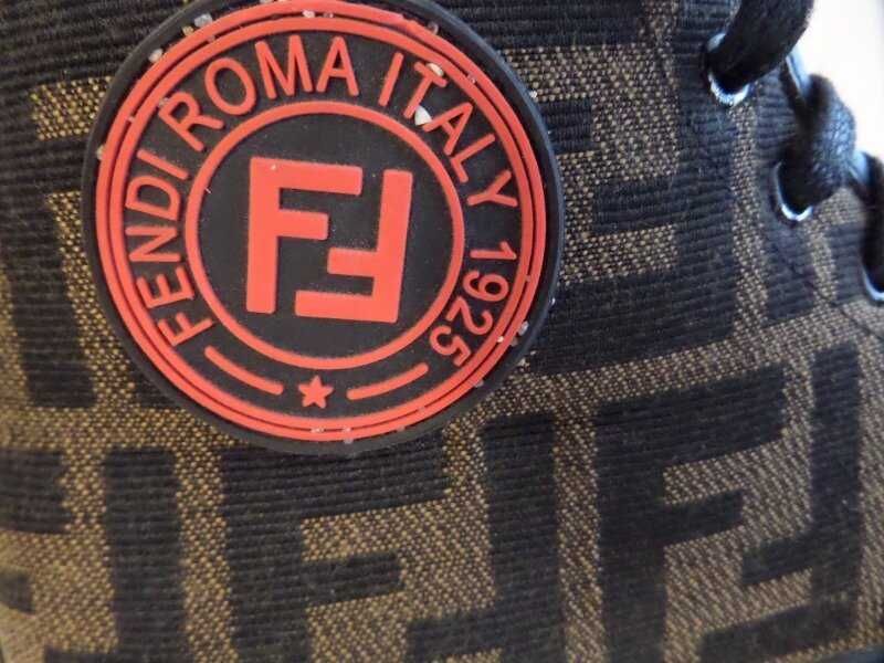 ботинки Fendi Roma Italy 1925 оригинал-размер 30 длина стельки 20 см