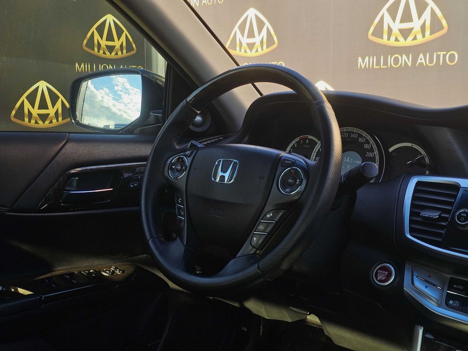 Офіційна Honda Accord 3.5 Full 2013 рік