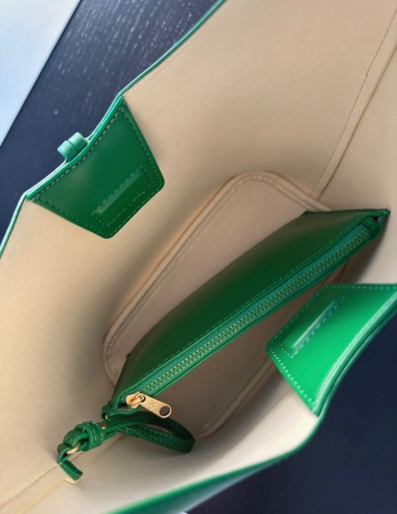 Mala Calvin Klein verde Hobo