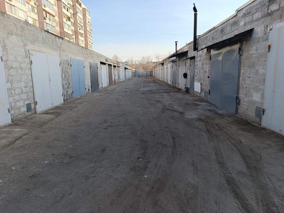Продается гараж на левом берегу 5 мкр в Гаражном кооперативе  kubr