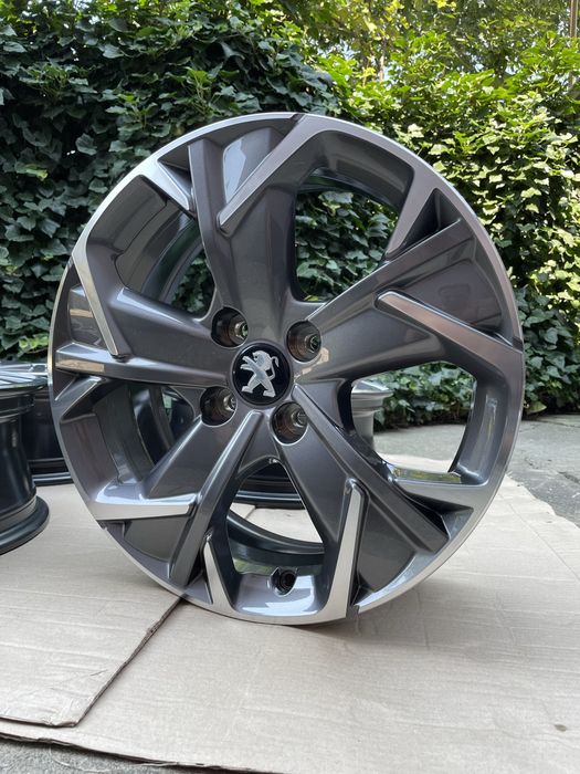 Диски Citroen C4, DS4, DS3, Peugeot 208, 2008, 301, R17