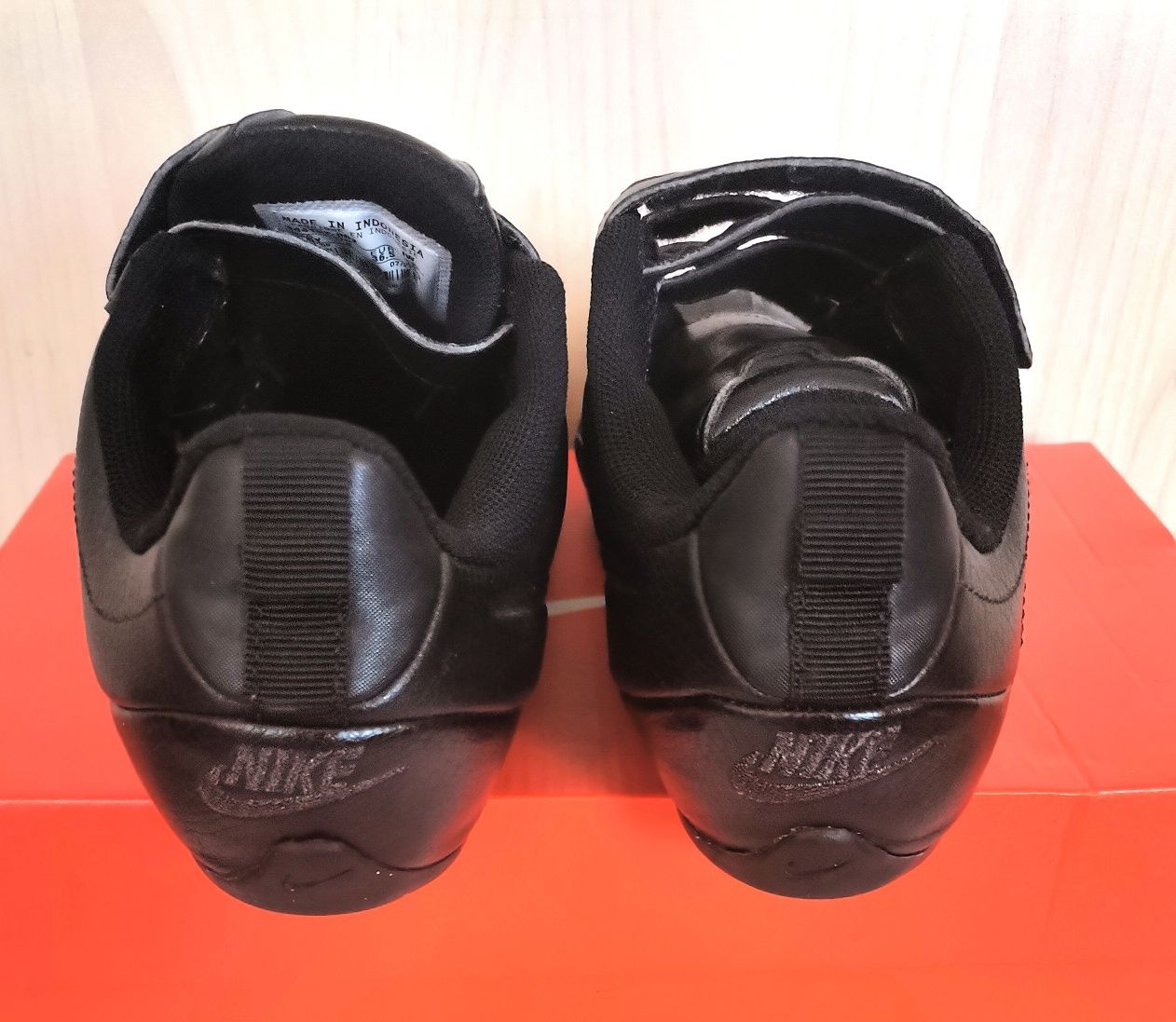 Nike roz 36.5 damskie buty sportowe na rzepy