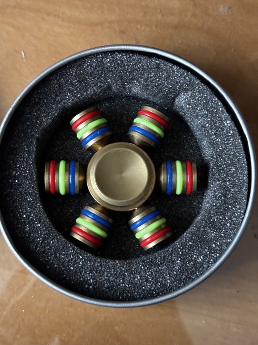 спінери в ідеальному стані недорого!