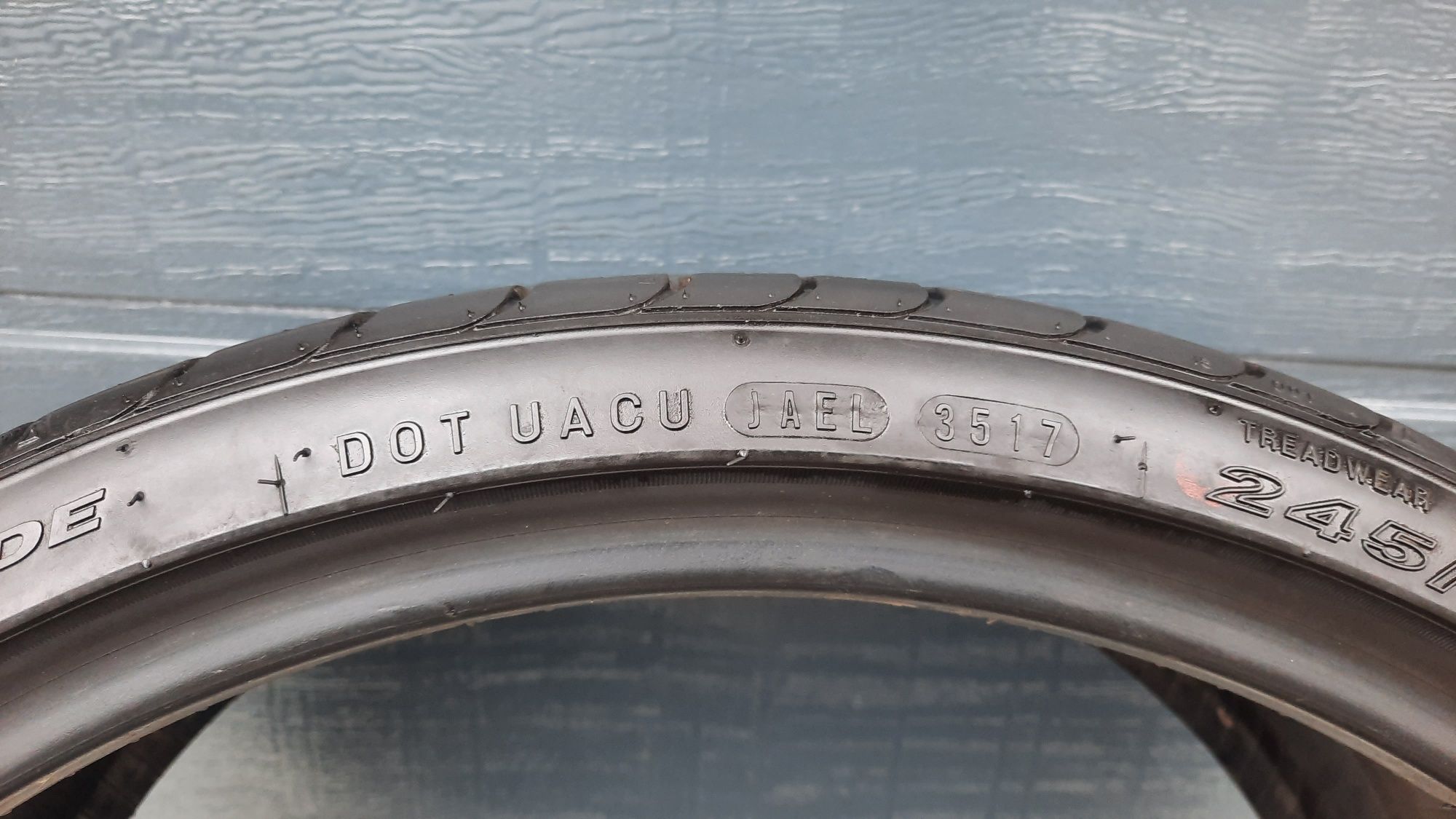 Nexen 245/30 ZR20 Nfera 5 mm