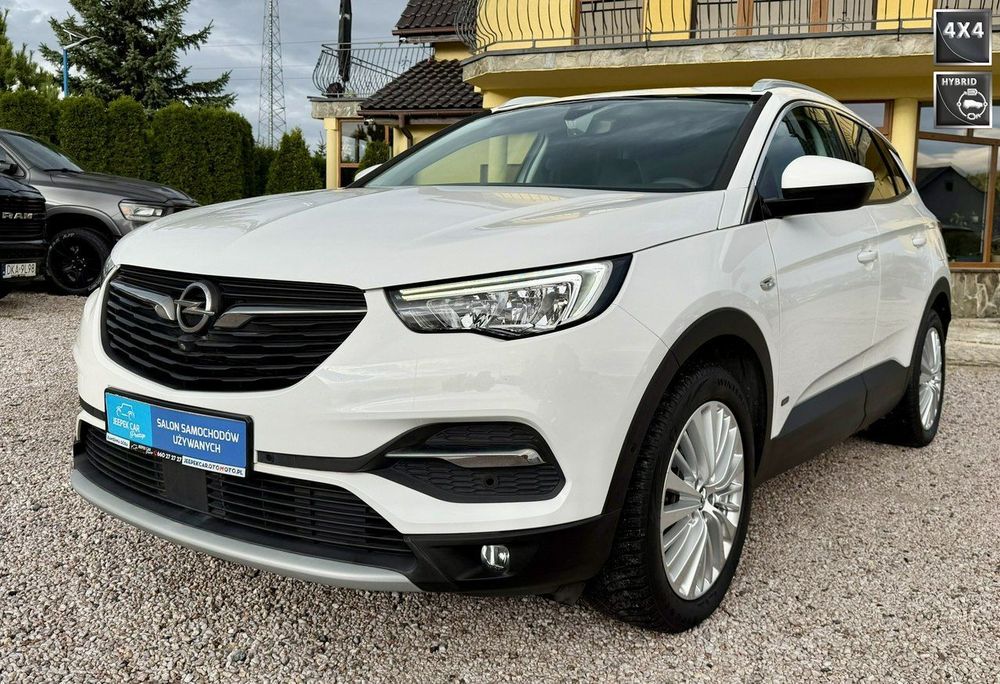 Opel Grandland X 4x4,Plug-in,Bogata wersja,Gwarancja