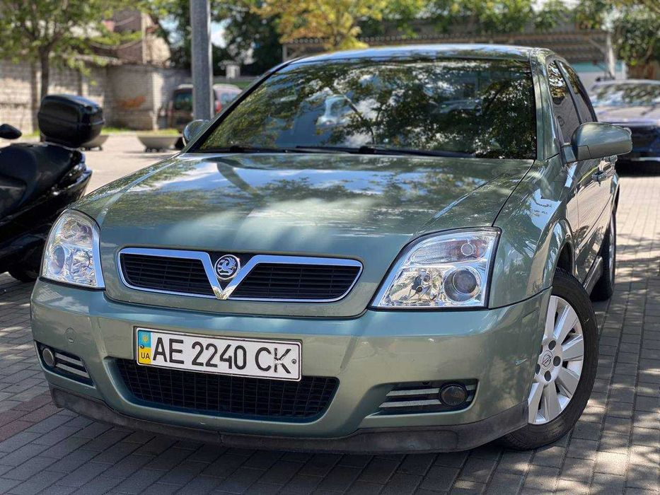 Opel Vectra C механика 2,2 бензин