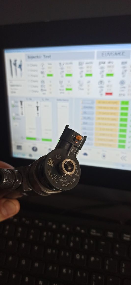 форсунка Bosch 0445110369,0445110414,0445110351,0445110485