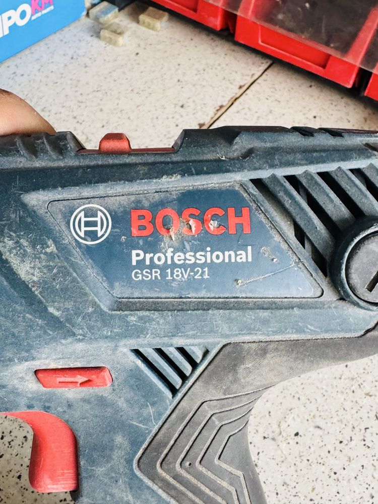 Aparafusadora/berbequim sem fio Bosch Professional GSR 18V-21