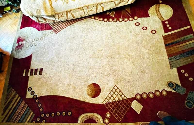 Dywan 2,5 x 3,5m fantazyjny - stan bardzo dobry