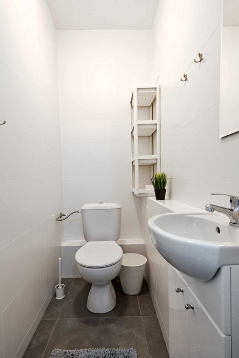 Pokój jednoosobowy z balkonem ul. Hawajska 3/ metro Imielin/323