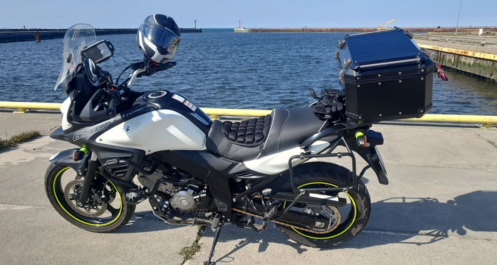 Suzuki V-Strom Dl 650