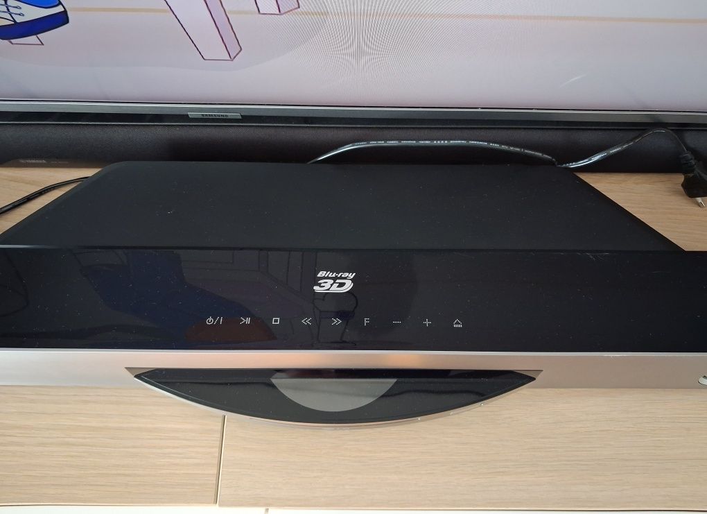 Soundbar LG HLX56