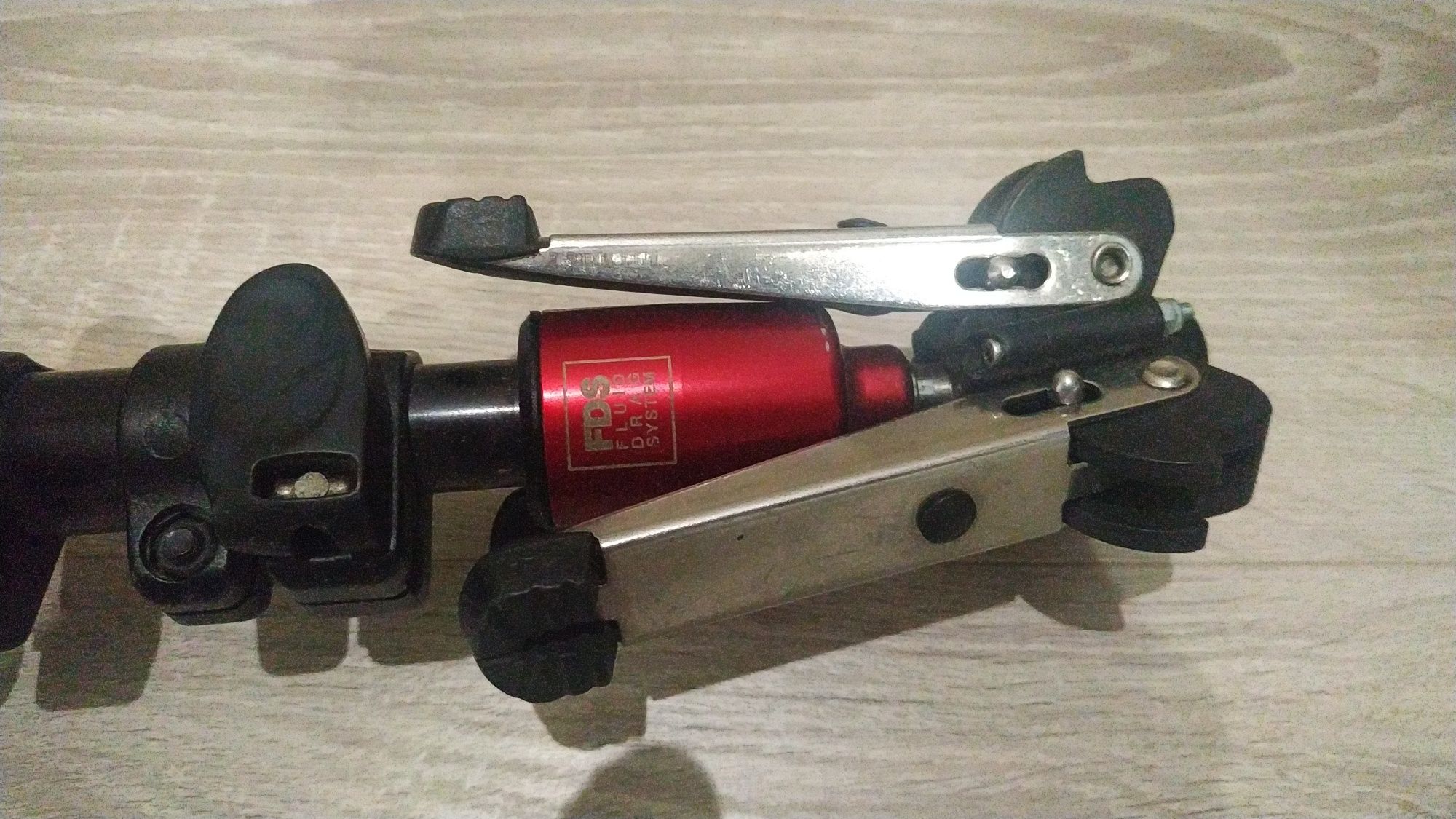 Монопод Manfrotto FLUID MONOPOD WITH 500А HEAD (MVM500A)