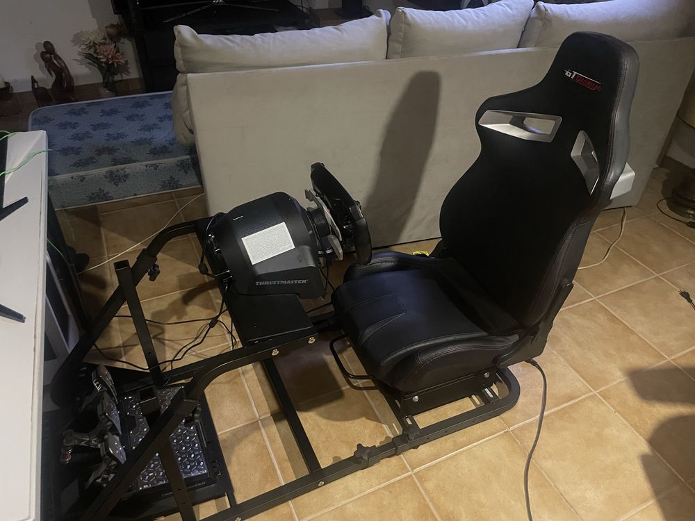 Simulador Thurstmaster completo