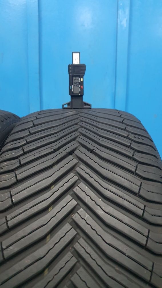 4 x 255/45 R19 Sprzedam opony całoroczne Michelin