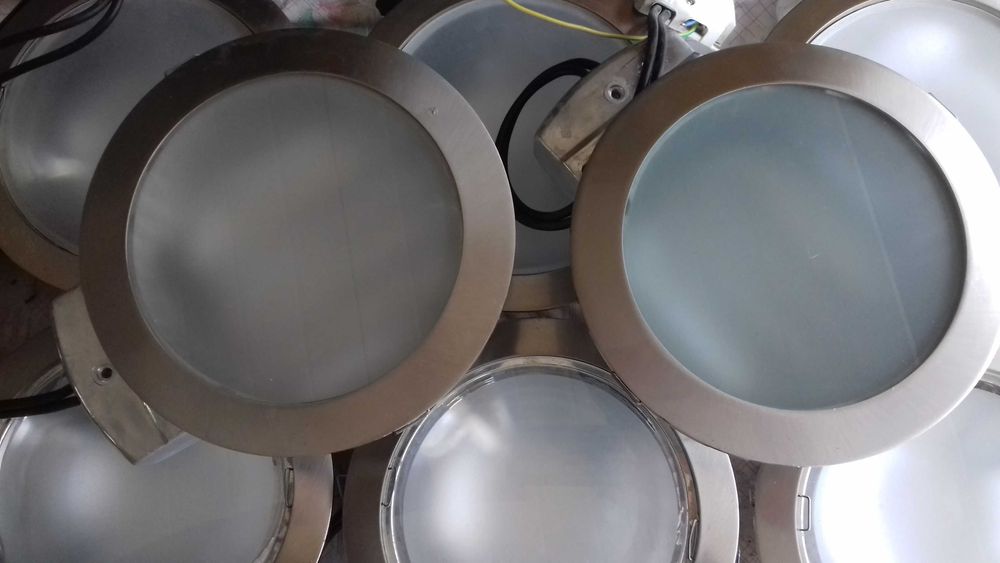 Projetores de  teto para embutir