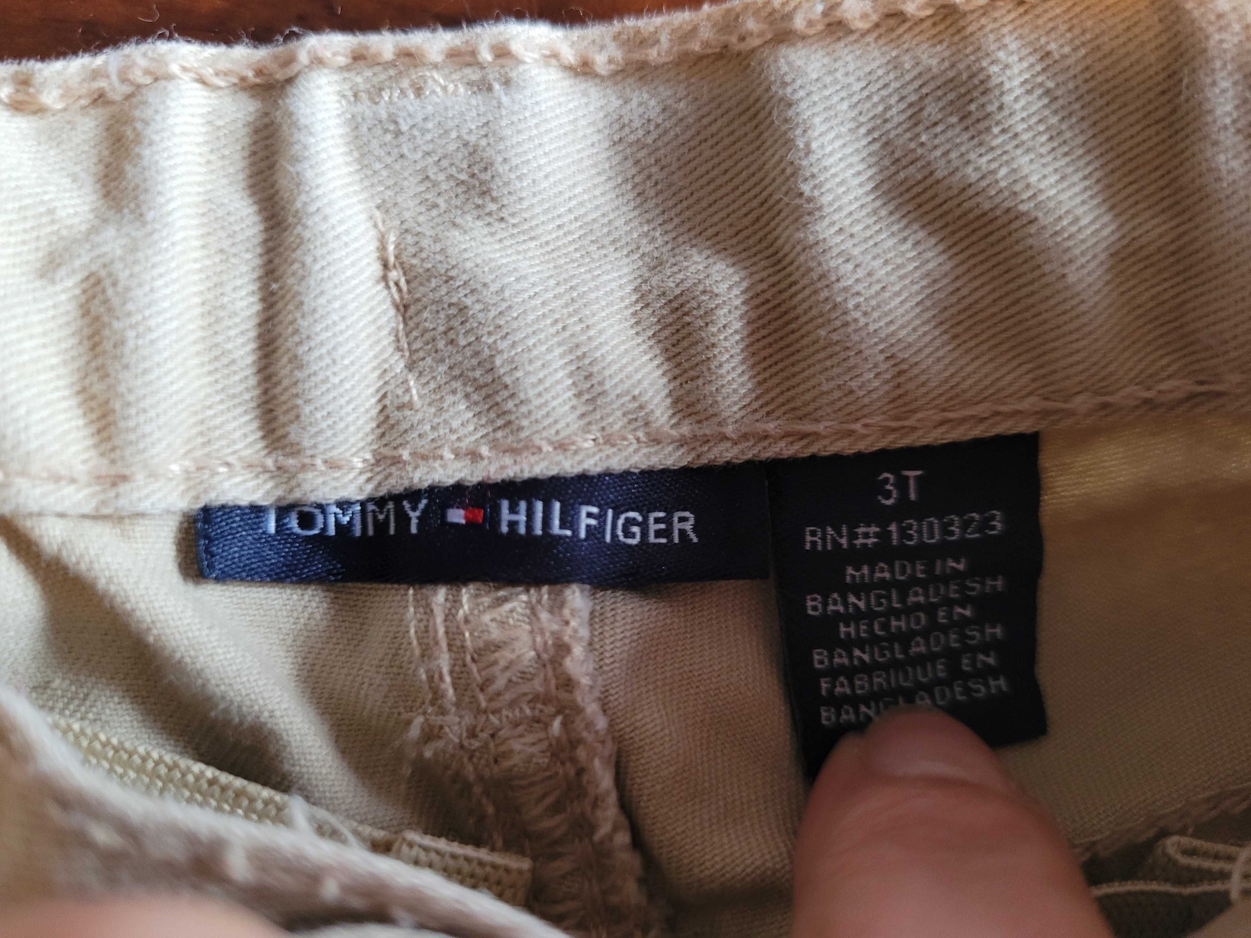 Spodnie Tommy Hilfiger 104 dla chłopca