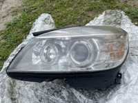 Uszkodzona lampa mercedes w 204