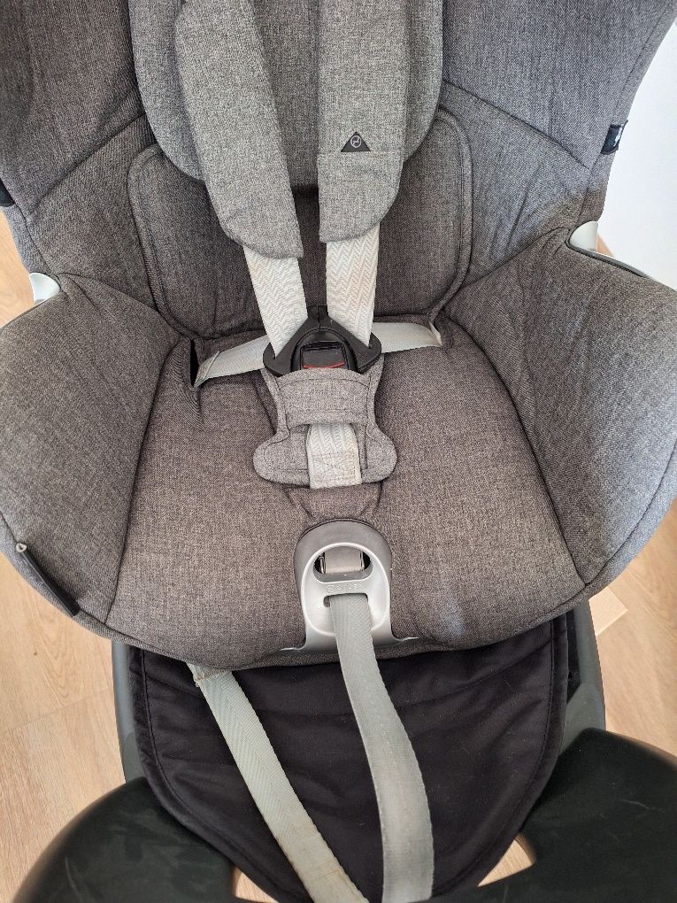 Cybex sirona Plus fotelik obrotowy