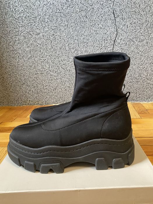 Сапоги ботинки  Bershka