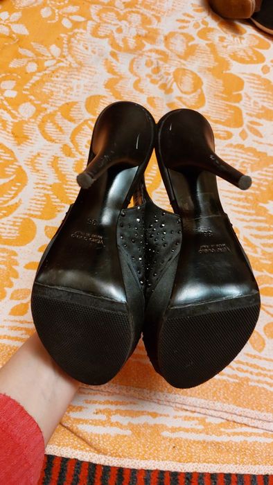 Женские босоножки на высоком каблуке, жіночі босоніжки.