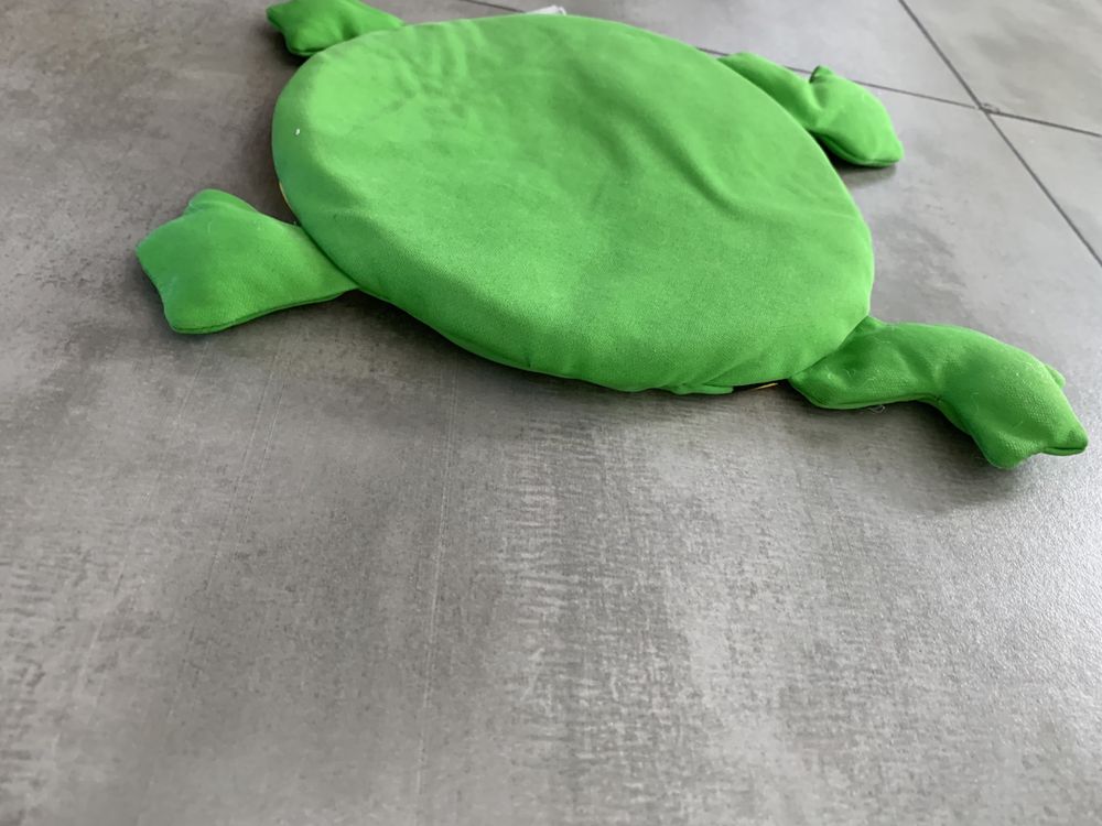 Miś żabka zielona