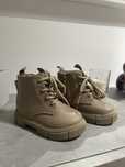 BOTAS SEASIDE TAMANHO 20 NOVAS!