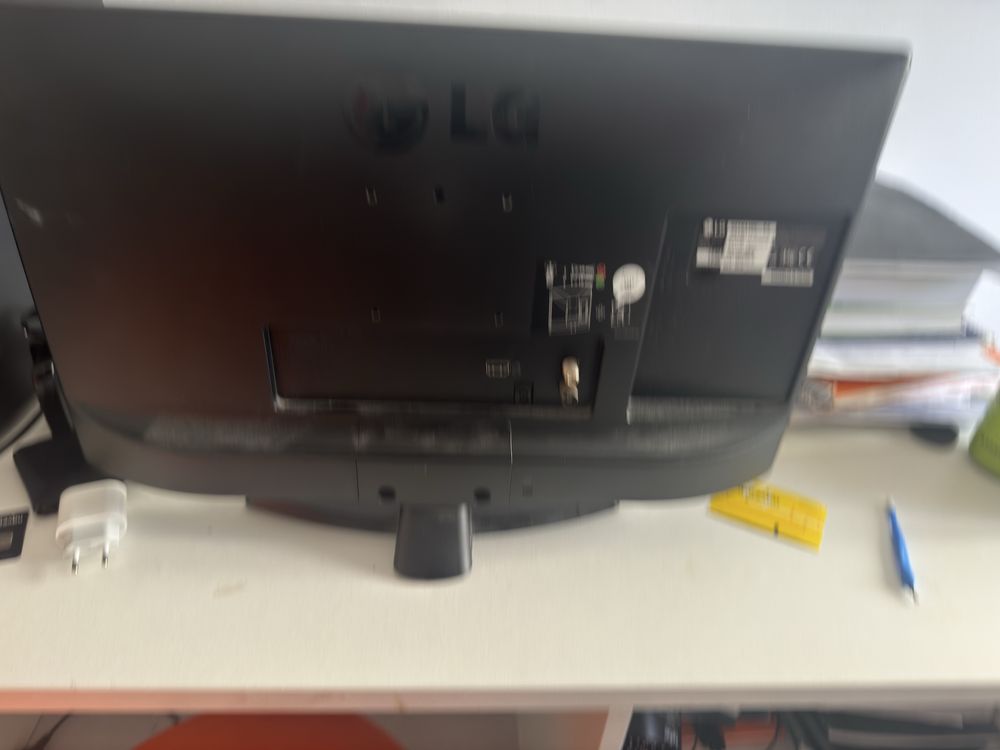 Monitor lg.