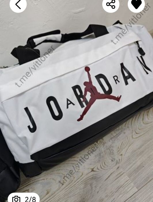 Сумка спортивна Jordan Air Velocity Duffle Bag