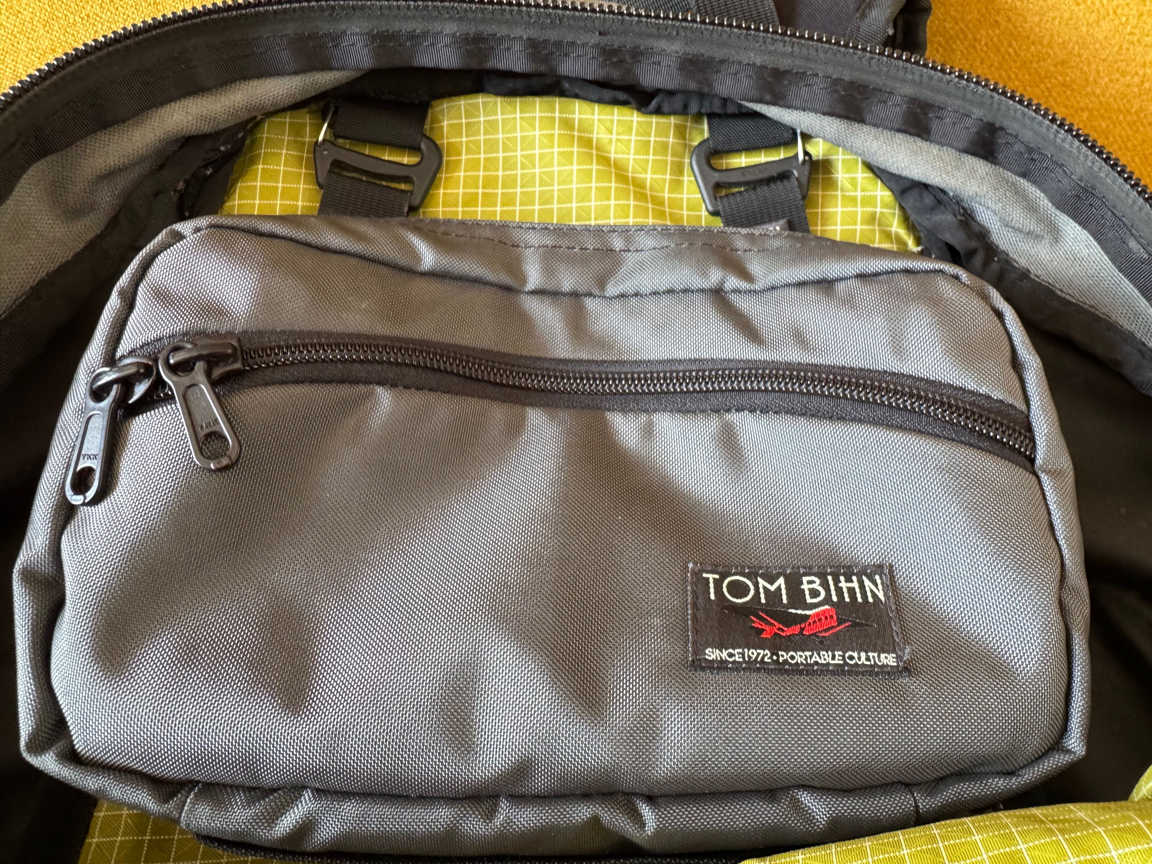 Tom Bihn Handy Little Thing - organizer na elektronikę