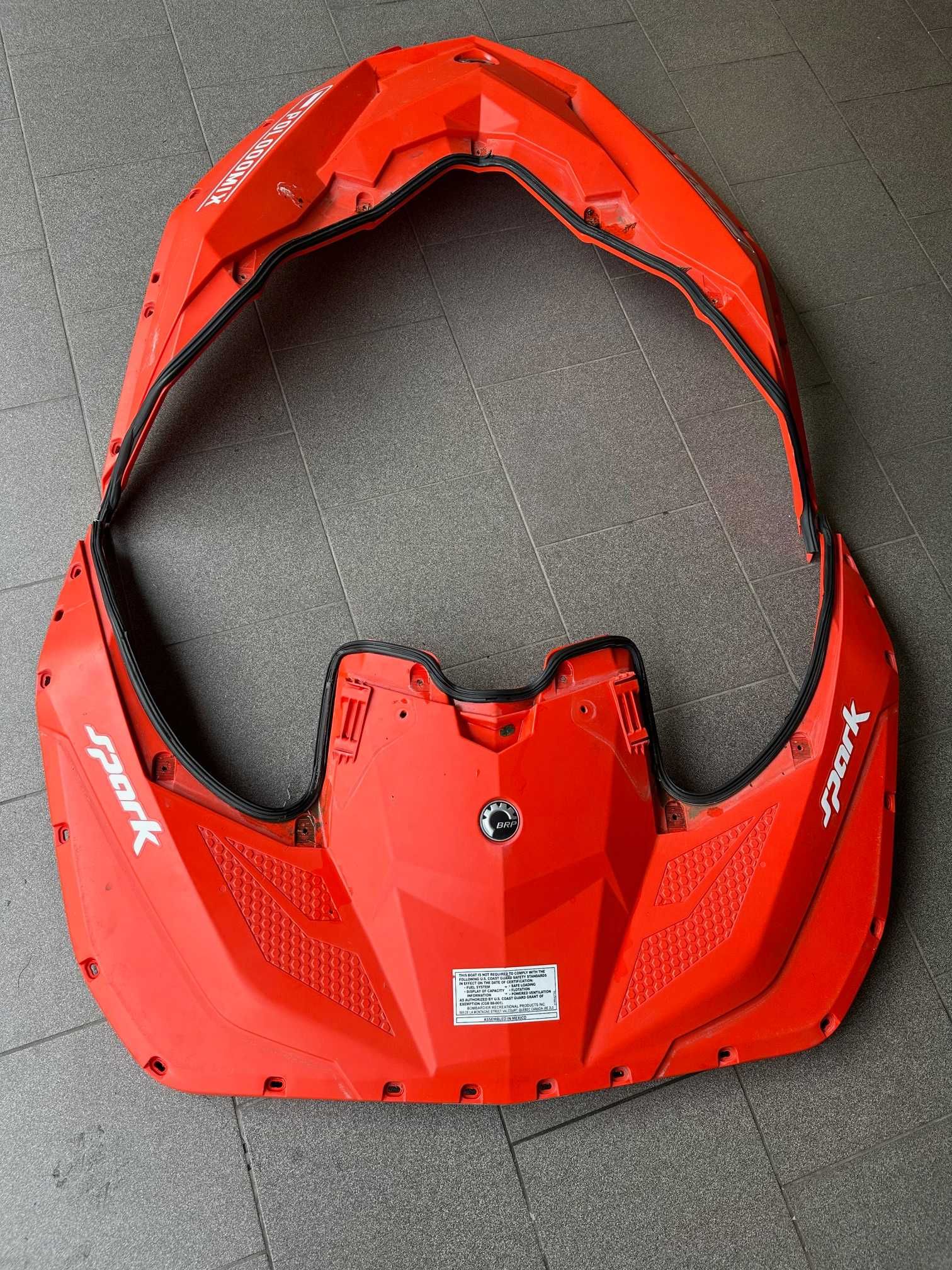 Seadoo sea doo Spark panele komplet czerwone !! Stan idealny !!