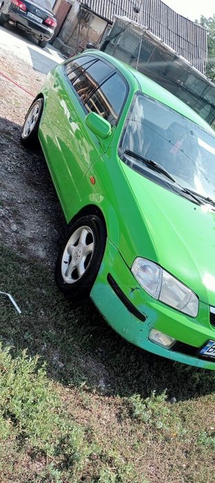 Продам Mazda 323f