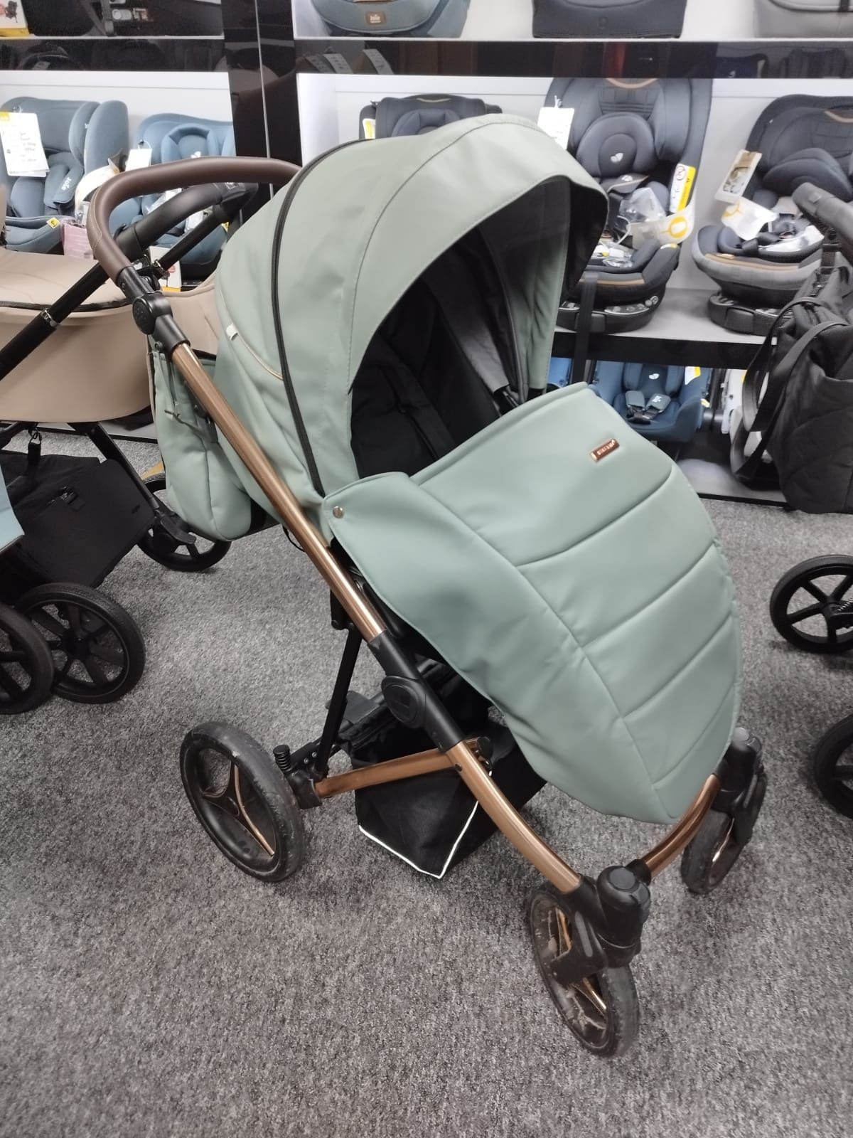 Bebetto Flavio Premium Class wózek 2w1 lub wózek 3w1