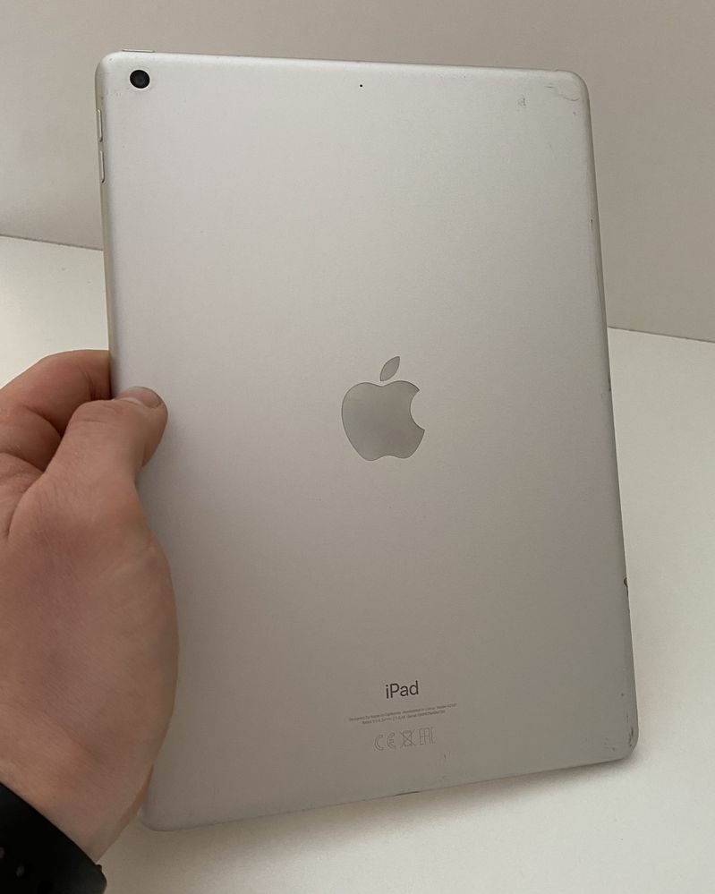 Планшет ipad 7 a2197/ на запчастини! D490