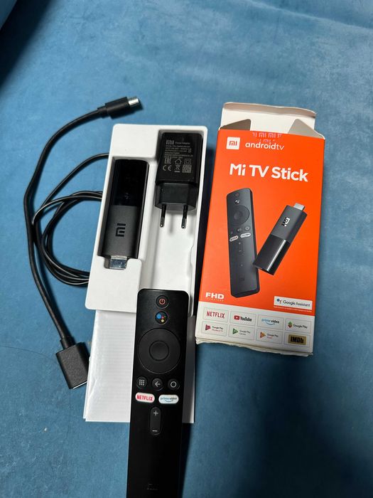 Смарт ТВ приставка Mi TV Stick Xiaomi