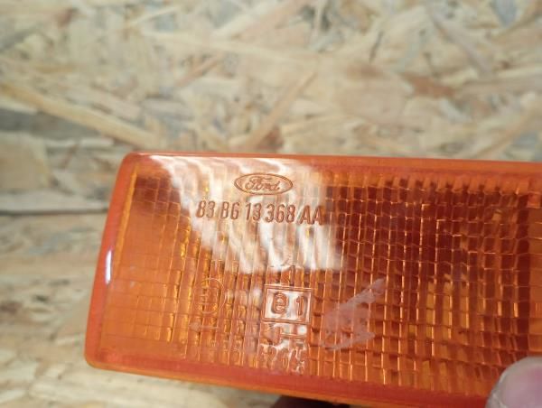 Pisca frente direito FORD Sierra Hatchback (GBC)