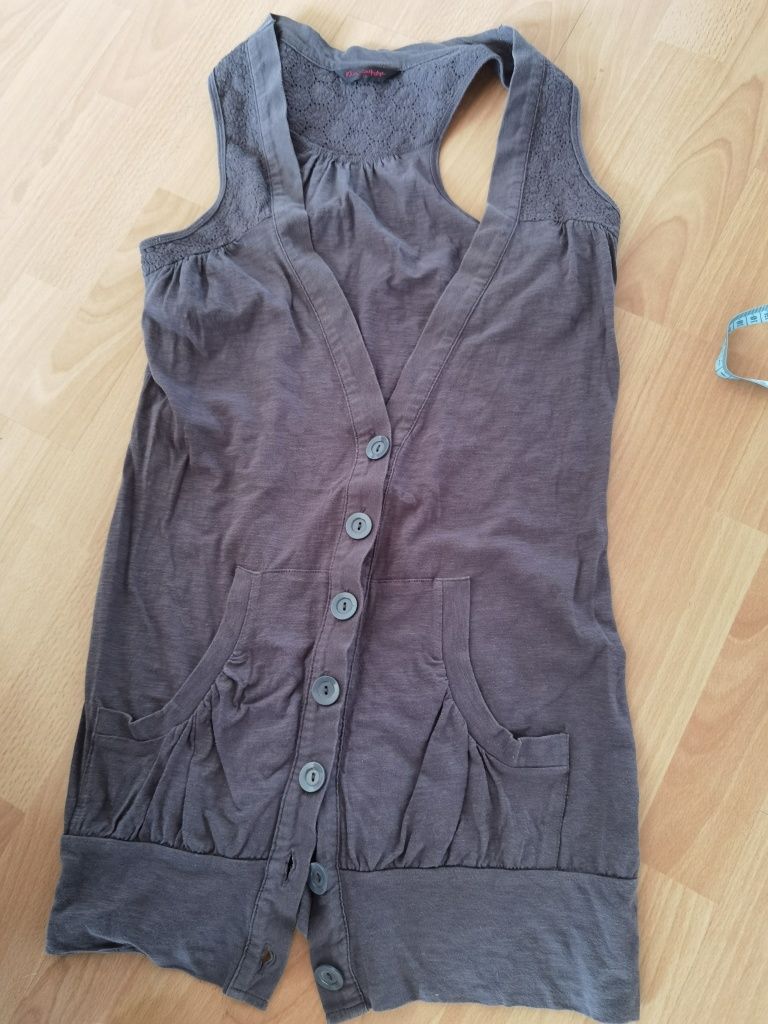 Bluzka bezrękawnik 40