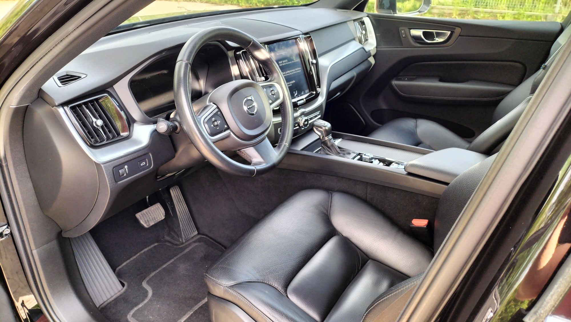Volvo XC60 II T5 Benzyna