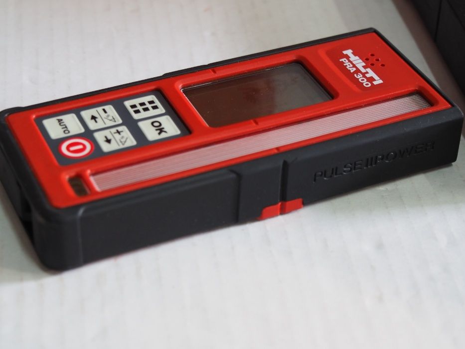 Detektor PRA 300 Niwelator obrotowy HILTI PR 300 sterowanie